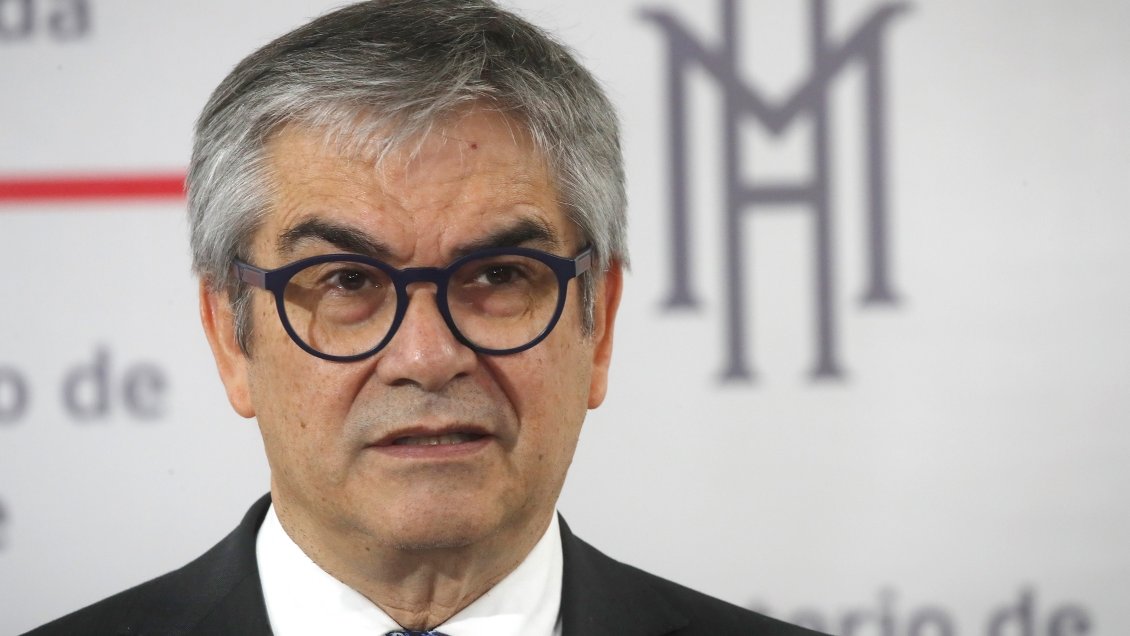 Marcel por fuerte alza en precio de los combustibles: Es parte de la evolución a nivel global