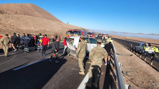 Al menos 15 lesionados por colisión múltiple en ruta de Tarapacá
