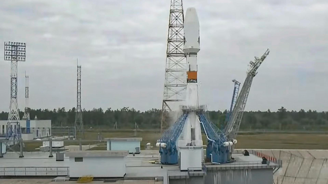 Rusia lanza sonda para retomar la conquista de la Luna en busca de agua