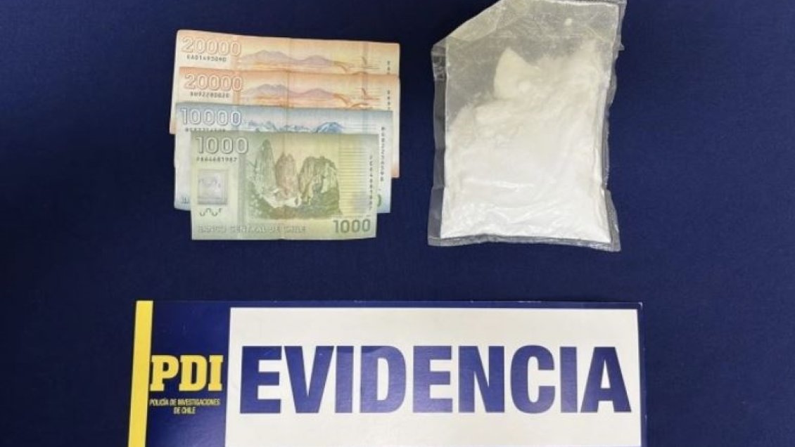 Detuvieron a sujeto que llevaba cocaína adosada a sus vestimentas en Aeropuerto de Punta Arenas