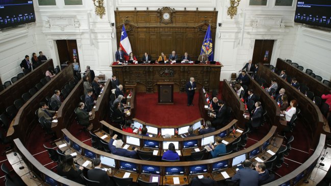 Consejo constitucional comenzará revisión en particular de enmiendas esta semana