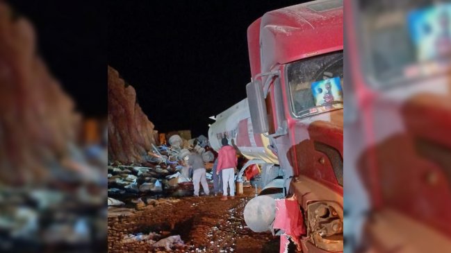 Conductor murió tras violento choque de dos camiones en ruta de Arica