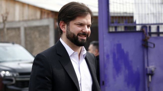 Presidente Boric inició viaje al Ñuble con una agenda 