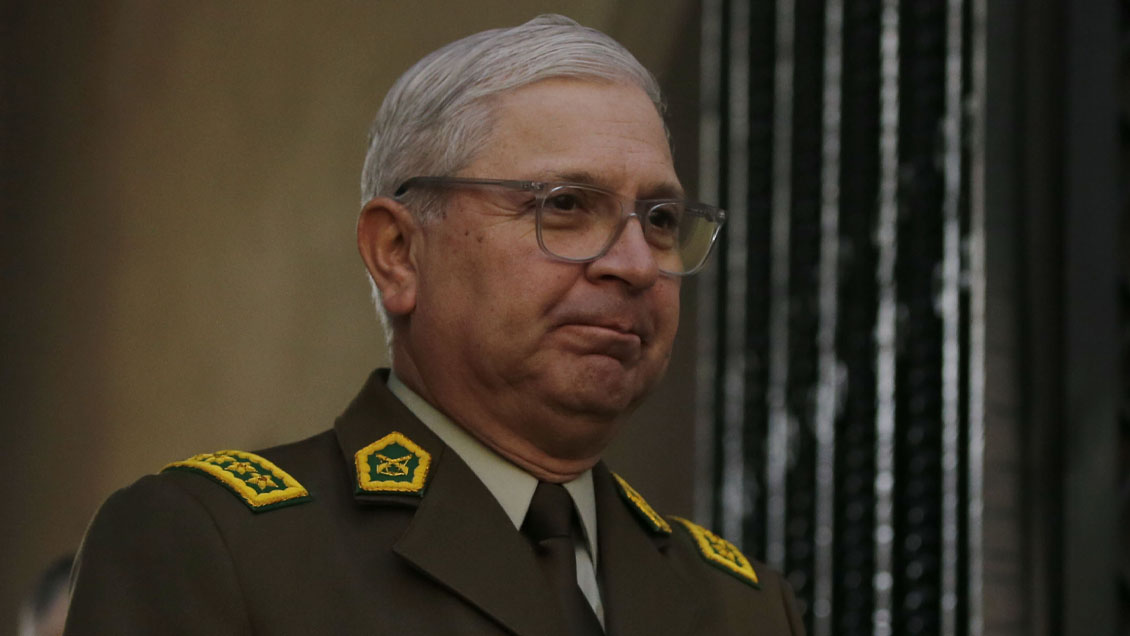 Cuarto intento en un año: Fiscal Chong volvió a citar a declarar al general Yáñez