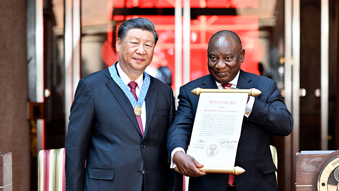 Sudáfrica condecoró al presidente de China, Xi Jinping