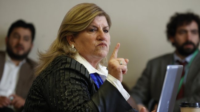 Naveillán será enviada a Comisión de Ética por tachar de 