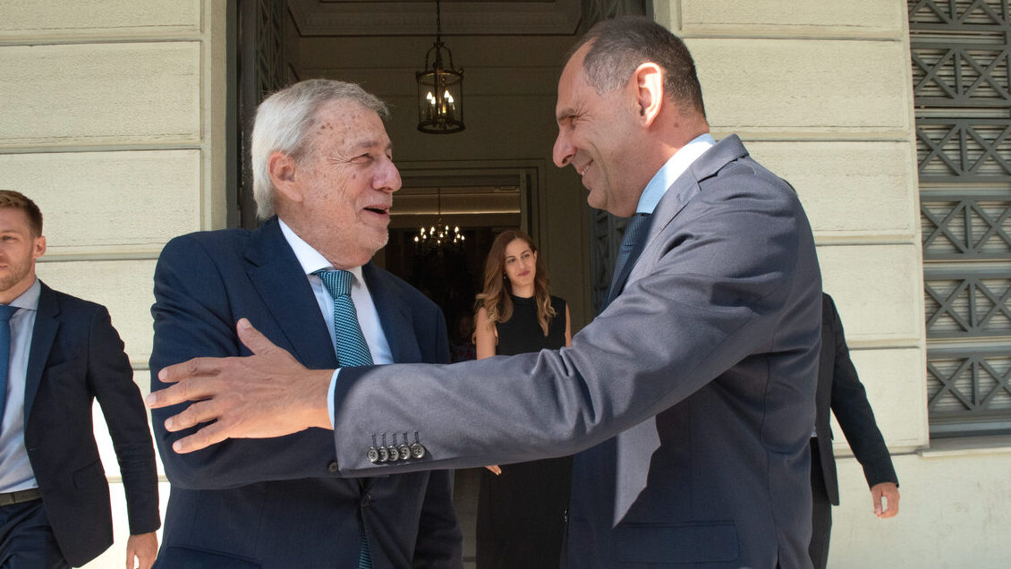 Grecia y Chile buscan impulsar la gobernanza de los océanos