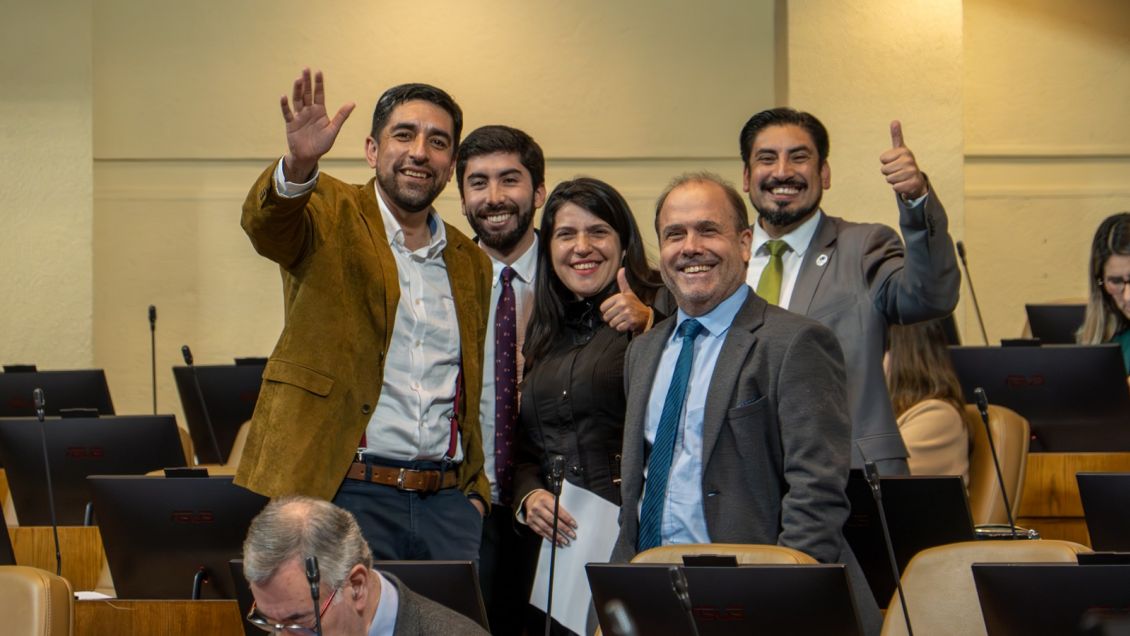 Retornó a la Cámara el DC Héctor Barría, tras semanas enfermo