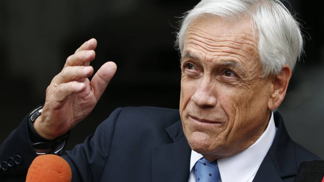 Piñera, dispuesto a firmar acuerdo por los 50 años bajo cuatro compromisos