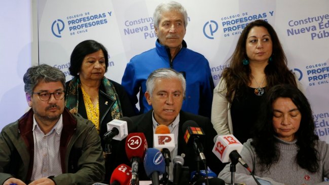 Colegio de Profesores depuso el paro nacional indefinido