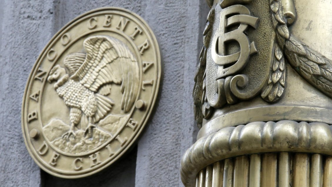 Banco Central bajó la tasa de interés a 9,5%