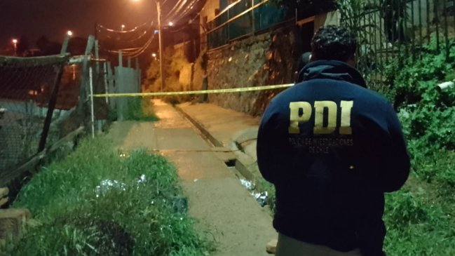 PDI indaga doble asesinato en plena vía pública en Viña del Mar