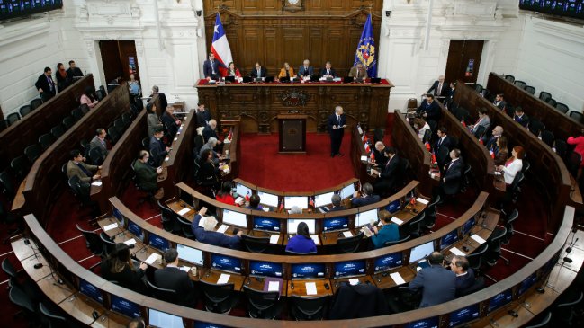 Consejo Constitucional pospone votaciones e instala nueva mesa de negociación