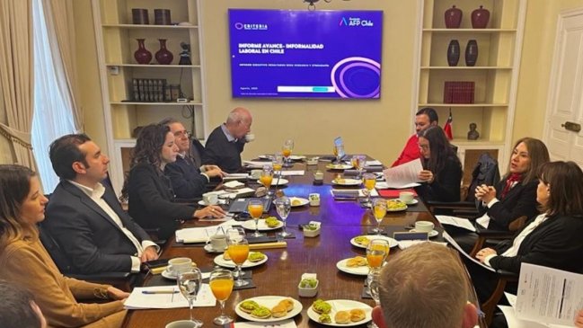 CPC, Asech y AFPs iniciaron mesa de trabajo para enfrentar informalidad laboral