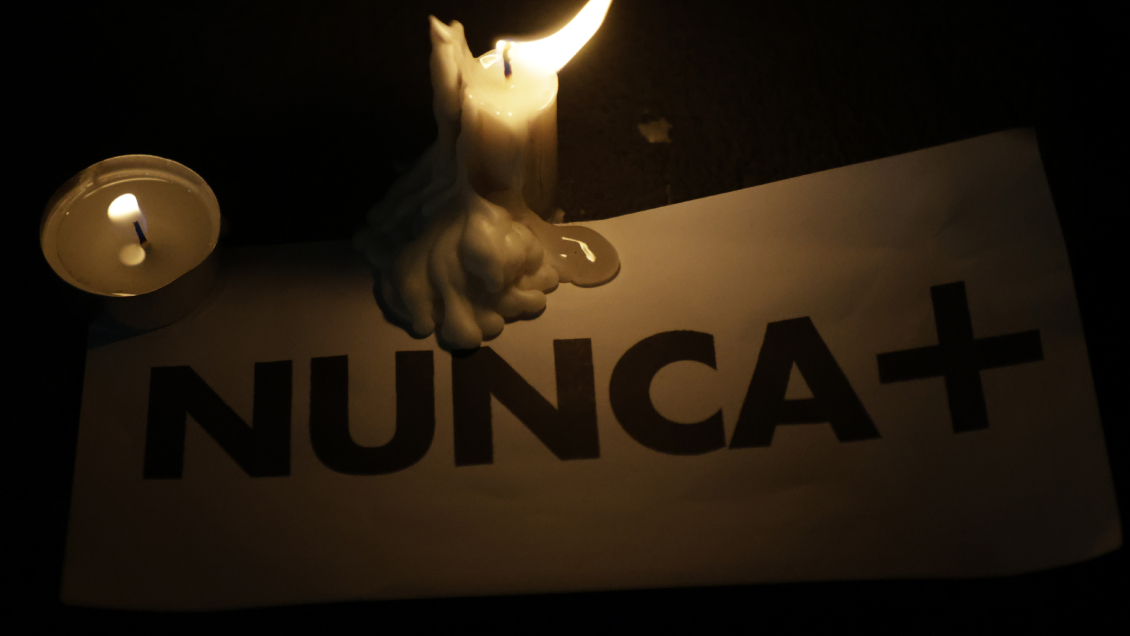 Cadem: 95% urge que todos se comprometan con la democracia y los DDHH