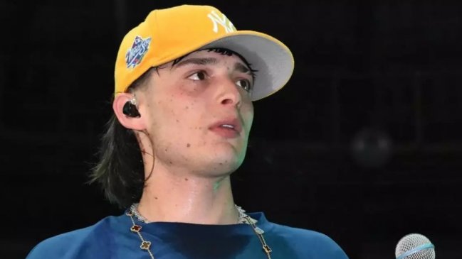 Cartel narco amenazó de muerte a Peso Pluma: Concierto del cantante está en duda