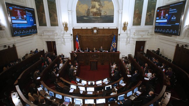 Oficialismo pide señales claras a Chile Vamos para evitar un nuevo fracaso constitucional