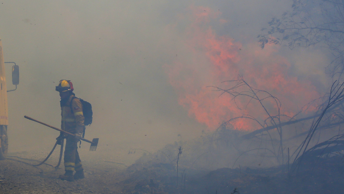 Fiscalía: Empresas eléctricas fueron responsables de mortales incendios en el Biobío