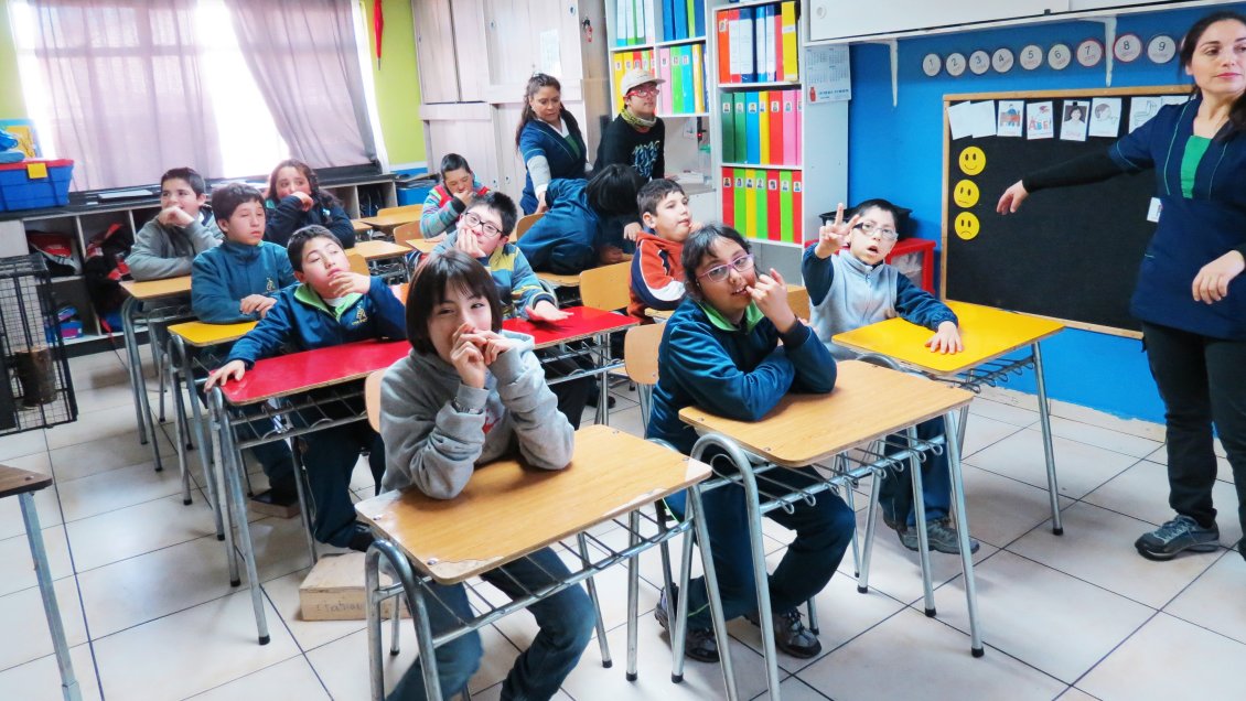 Ofrecen curso para padres y cuidadores de niños TEA