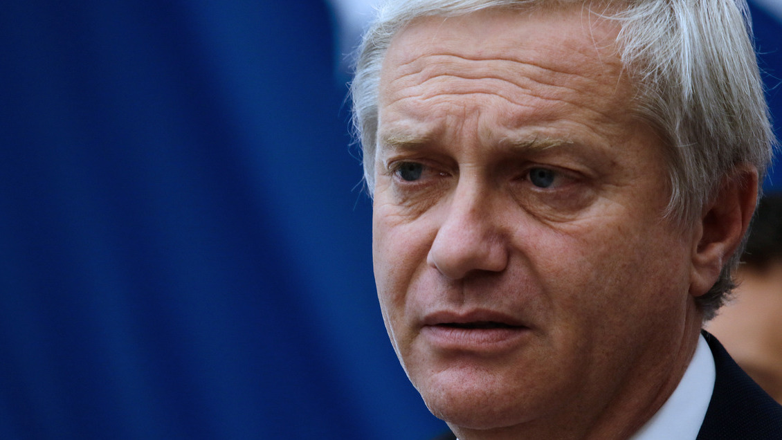 Kast se la juega por aprobar: 