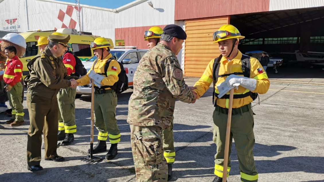 Militares apoyarán a brigadistas en el combate de incendios forestales en el Biobío