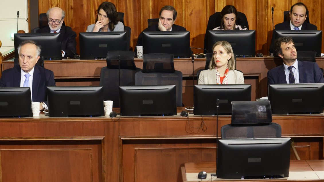 Comisionados de oposición apuestan a mantener texto del Consejo