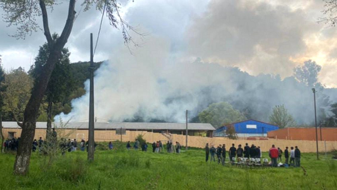 Incendio afectó al Liceo Tecnológico de Temuco
