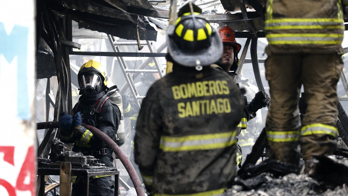 Adulto mayor murió en incendio que consumió dos casas en El Bosque