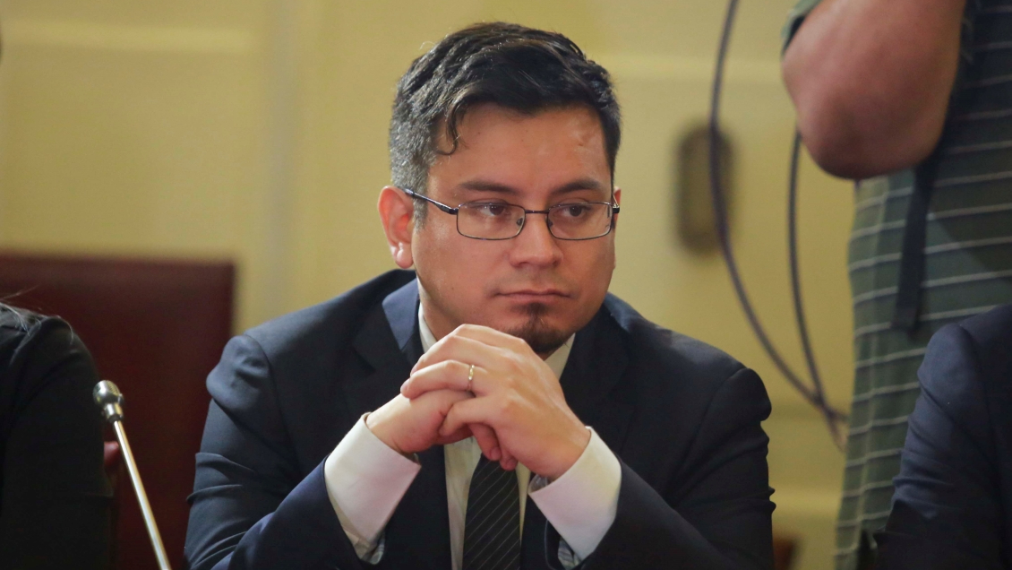 Experto PC: La propuesta constitucional aumenta la dosis de lo que tenemos en salud y seguridad social