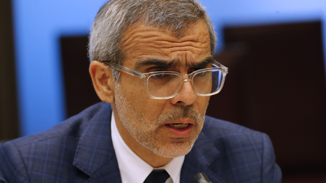 Cordero por ausencias de Crispi a comisión: 