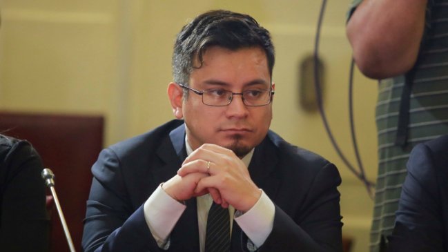 Experto PC: La propuesta constitucional aumenta la dosis de lo que tenemos en salud y seguridad social