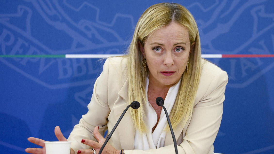 Meloni rompió con su novio tras revelarse conversaciones sexuales con otra mujer