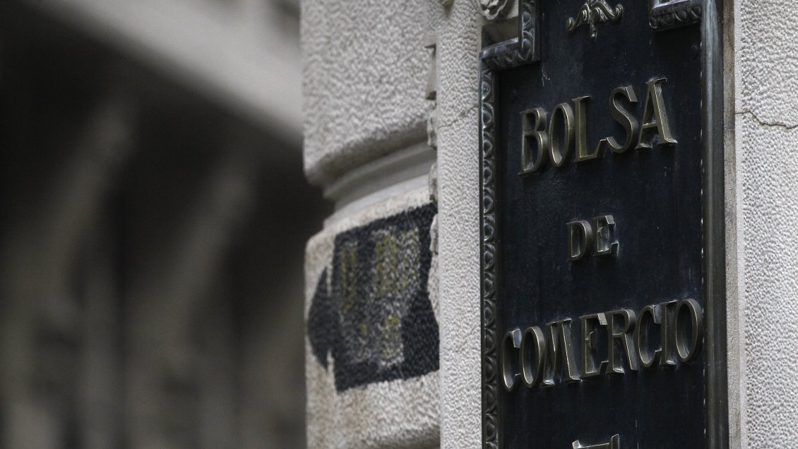 La Bolsa de Buenos Aires cayó un 8,59% tras elecciones en Argentina
