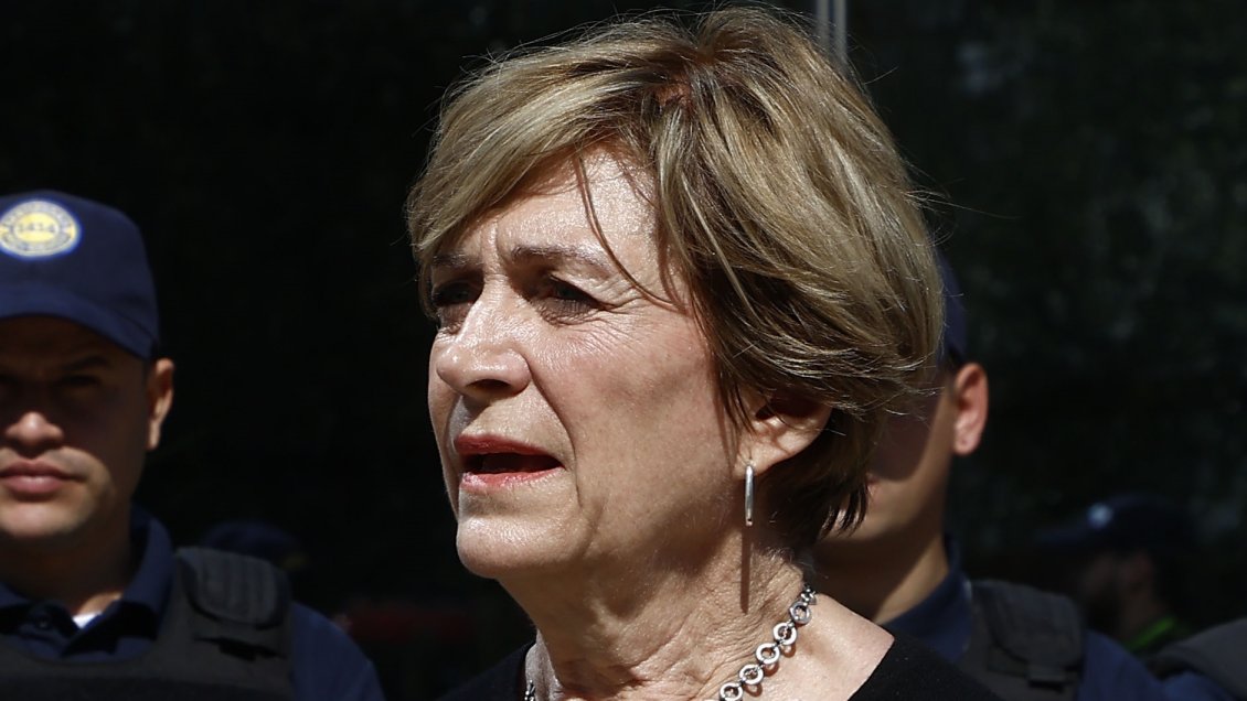 Matthei puso fin al misterio: Mantiene reparos, pero votará A favor