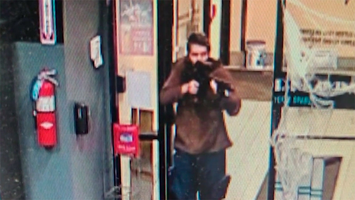 Quién es Robert Card, el único sospechoso de los tiroteos en Maine