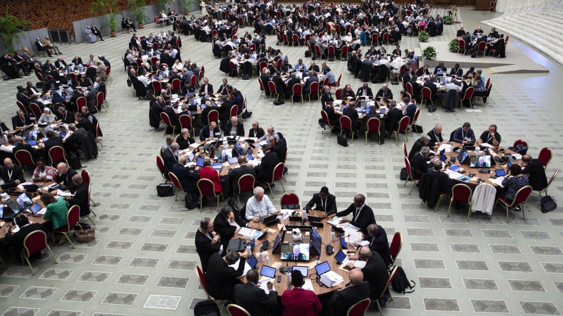Documento final del Sínodo desafiará a la Iglesia Católica sobre la mujer y las personas LGTBIQ