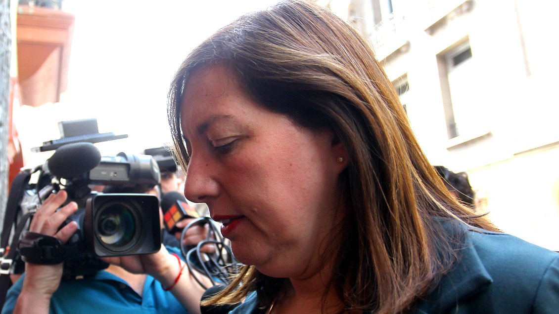 Senadora Vodanovic se lanza contra el Poder Judicial tras robo a su casa