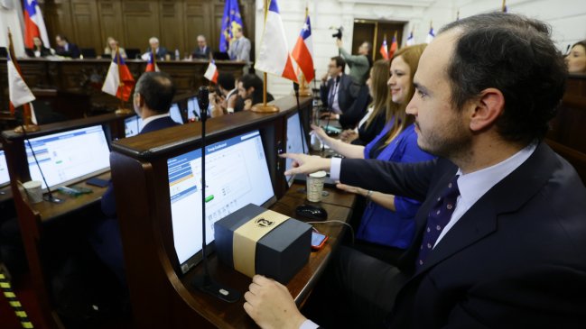 Gobierno lamentó falta de acuerdo transversal en la votación final del Consejo