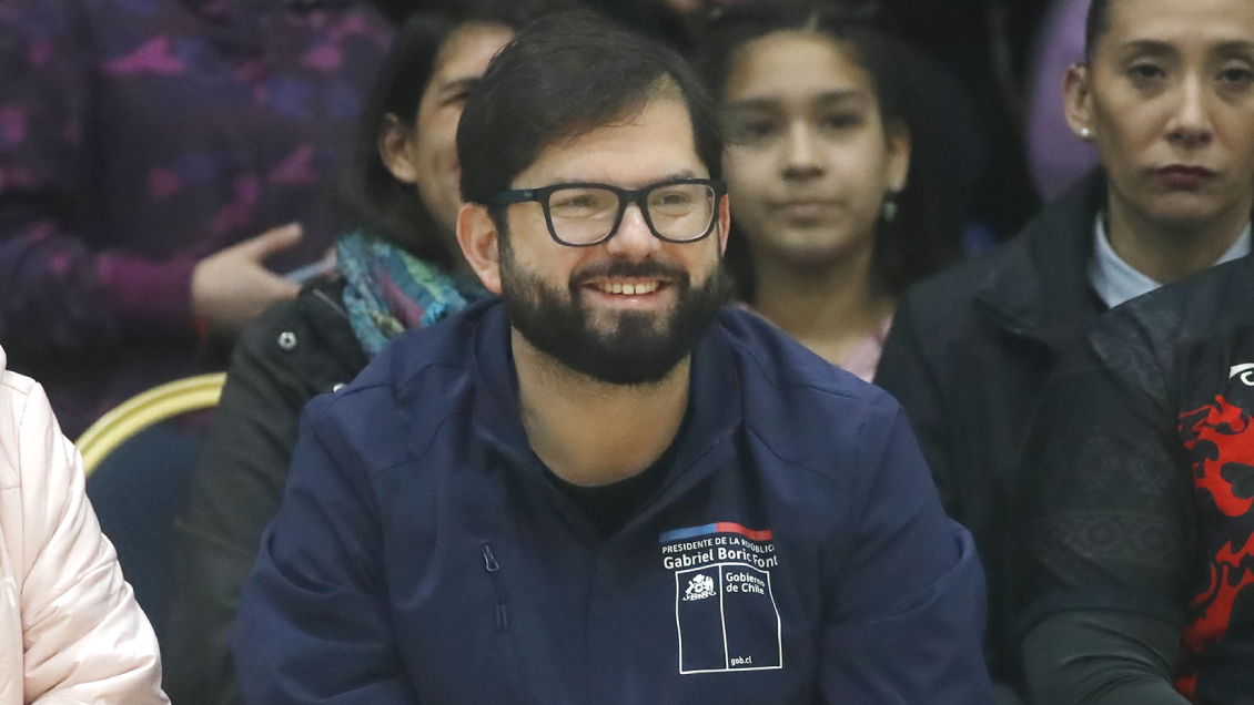 Cadem: Boric alcanza su aprobación más alta desde septiembre de 2022