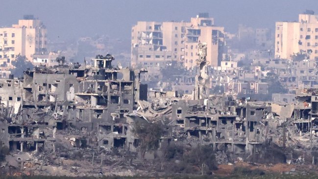 Bombardeos de Israel han matado a 16 trabajadores de la salud mientras atendían a heridos en Gaza