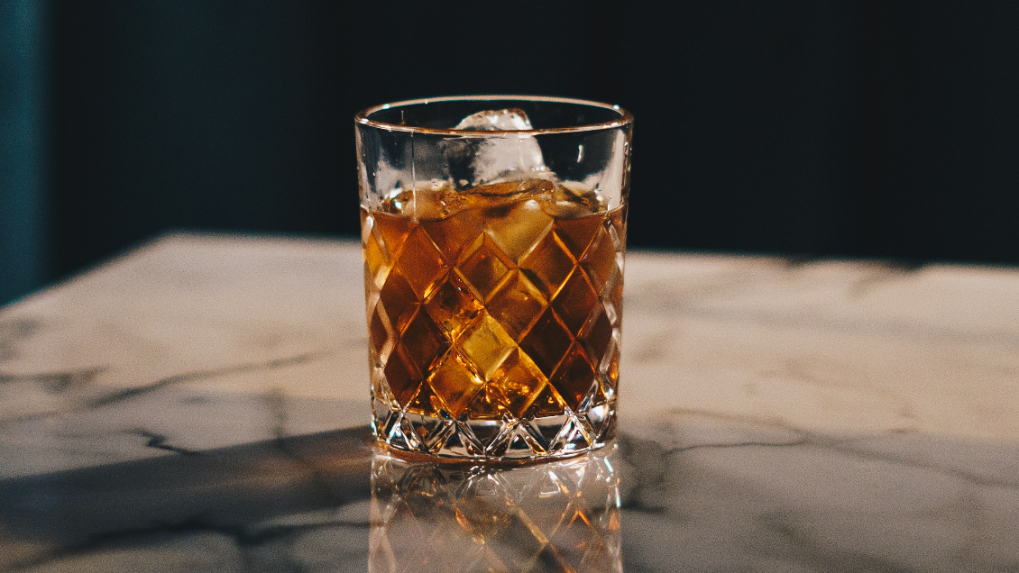 Turista pidió cóctel de más de 2 millones de pesos por error en un hotel