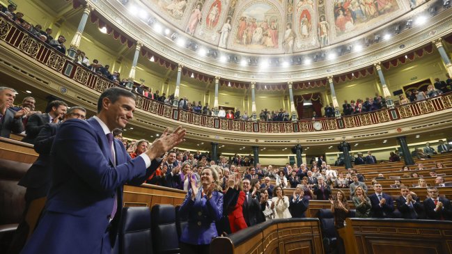  Congreso español reeligió a Pedro Sánchez como presidente  