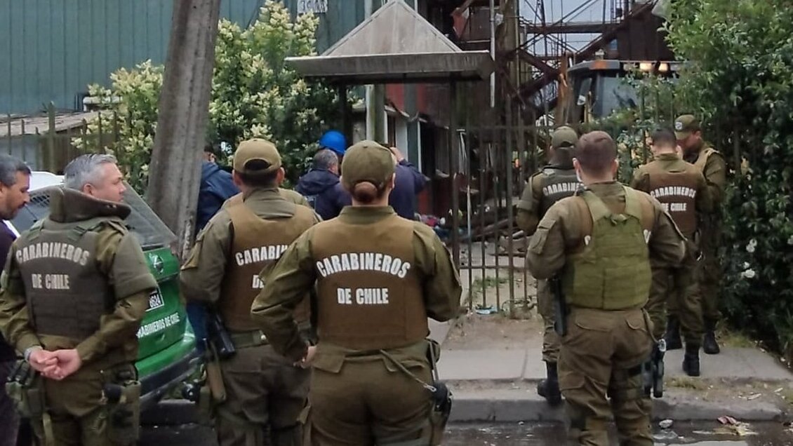 Desalojan departamentos en Chiguayante con orden de demolición de hace 13 años