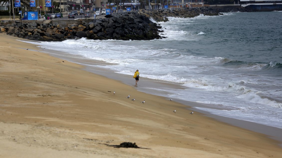 Encuesta: 61% no logra desconectarse del trabajo durante sus vacaciones