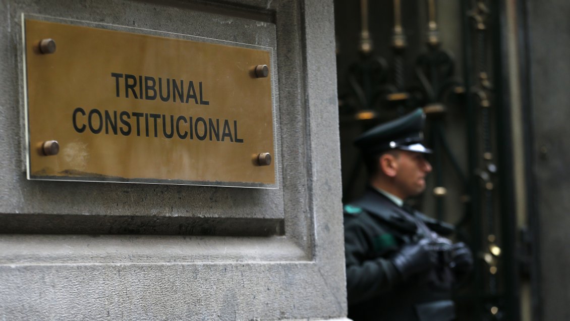 Comisión de Hacienda rechazó aumentar en 3,5 millones el sueldo de los ministros del TC