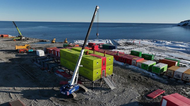 China planea instalar red de telescopios en la Antártica para estudiar el cosmos