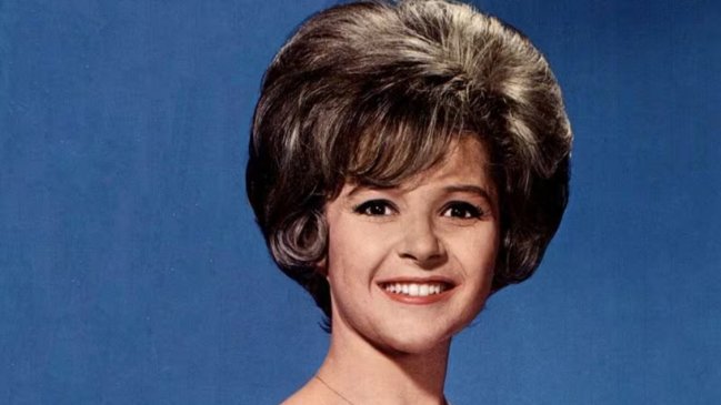 ¿Quién es Brenda Lee y por qué encabeza los rankings navideños?