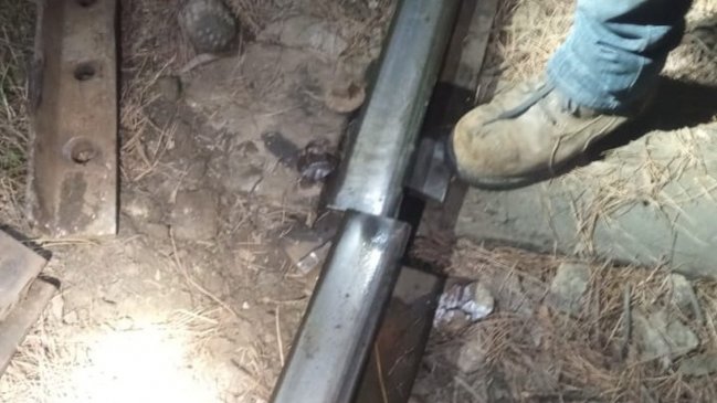 Atentado contra la vía férrea en Lota reivindica al asesino del cabo Naín