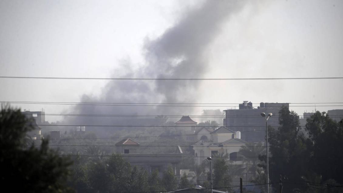 Israel continúa su ofensiva por aire, mar y tierra contra la devastada Franja de Gaza