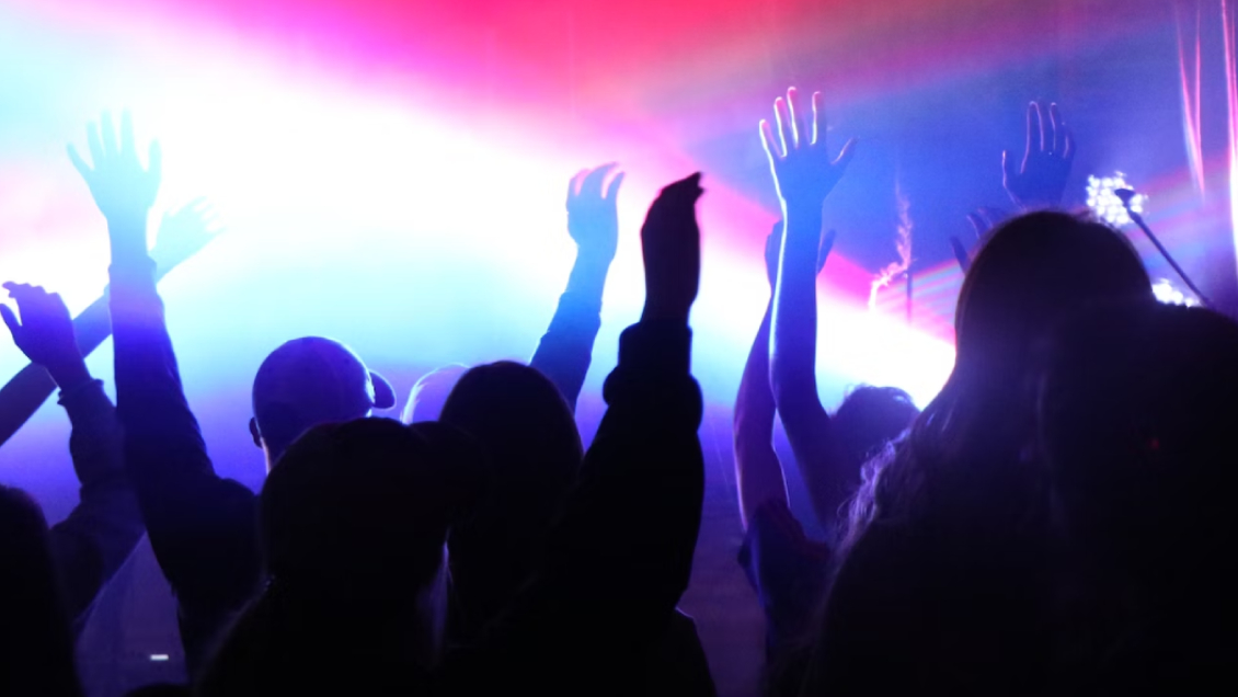 Fiestas de Año Nuevo: Sernac recordó cuáles son los derechos de los consumidores